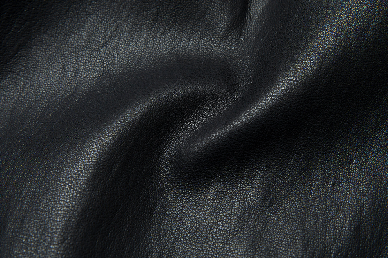 Over short leather trench coat / dark brown