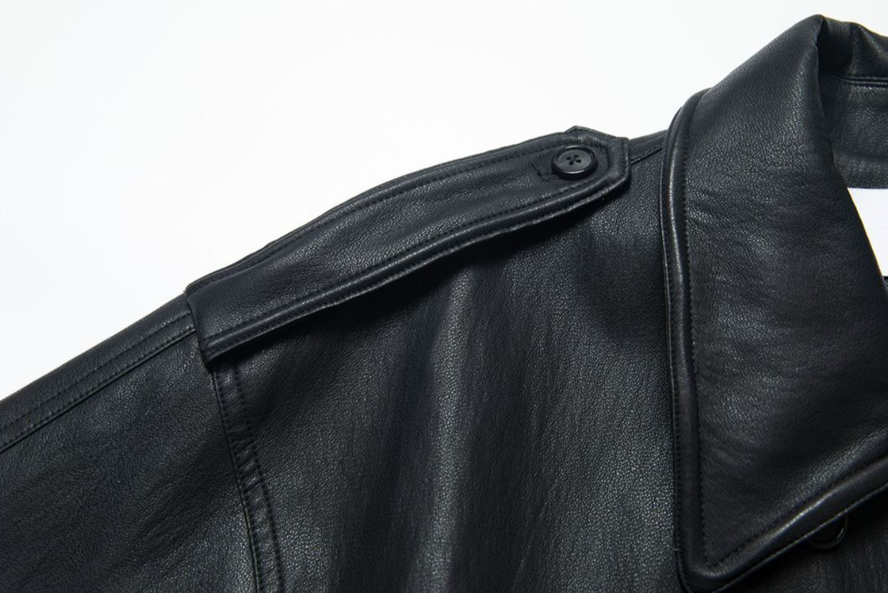 Over short leather trench coat / dark brown