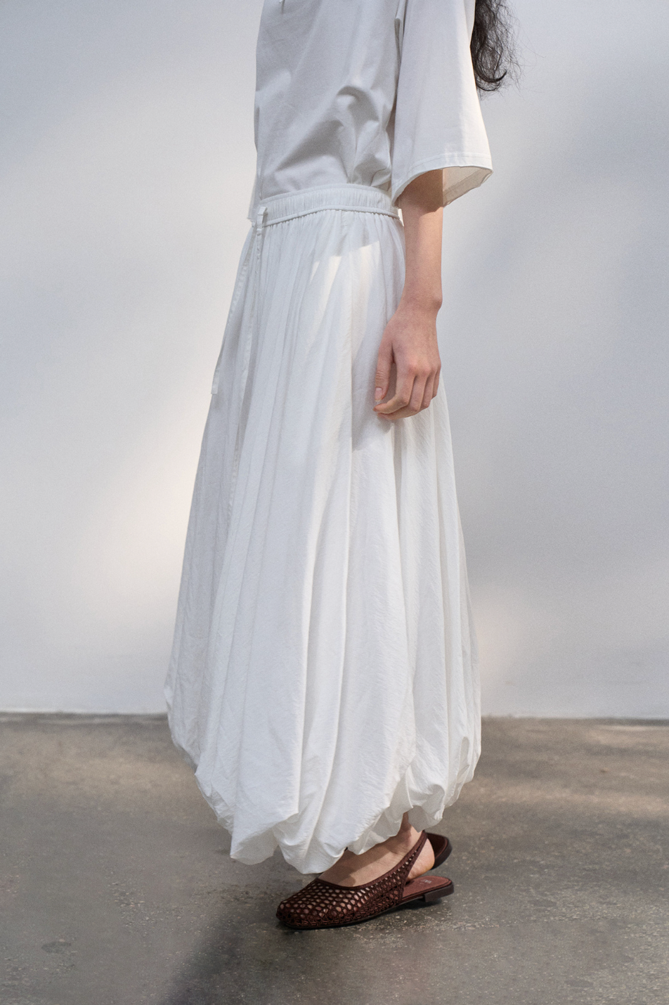 Airy balloon skirt / white