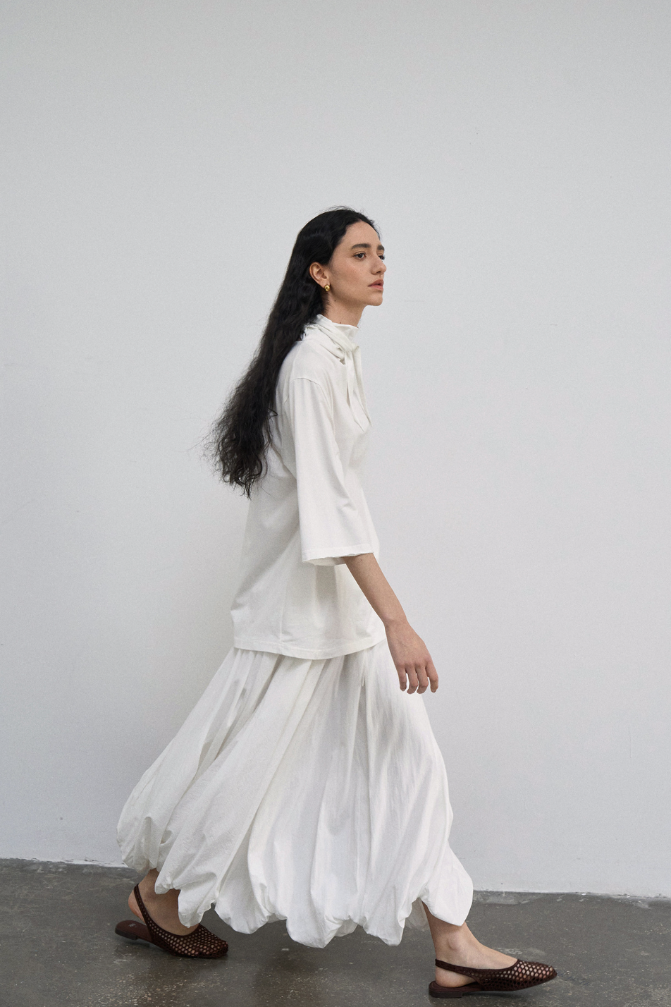 Airy balloon skirt / white