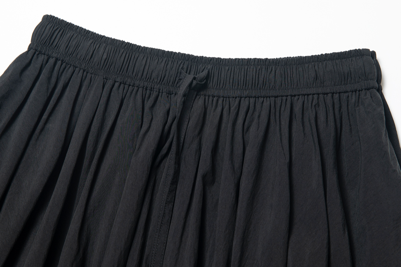 Airy balloon skirt / white