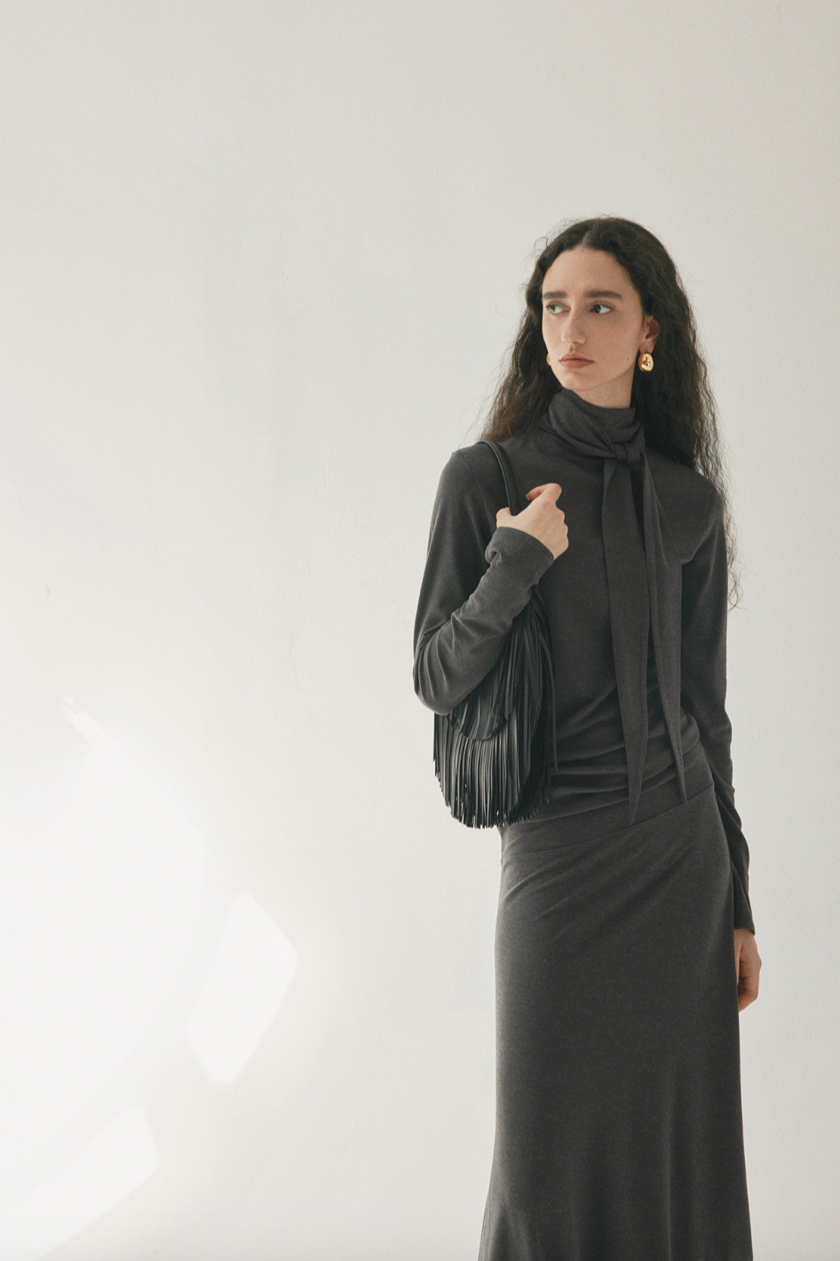 Stole collar long dress / dark gray