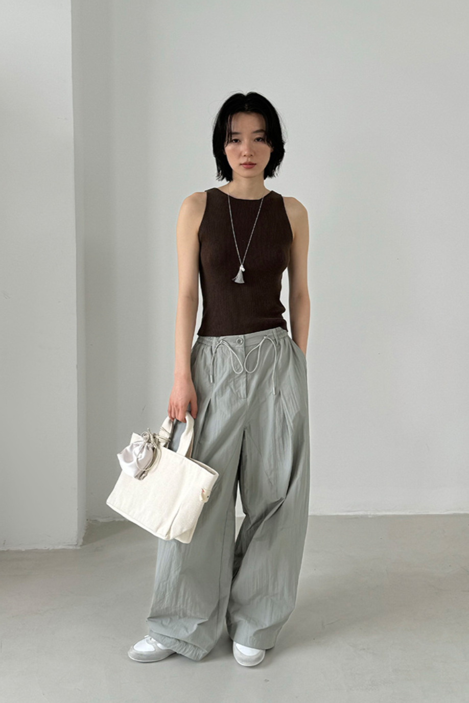 Easy wide track pants / light gray