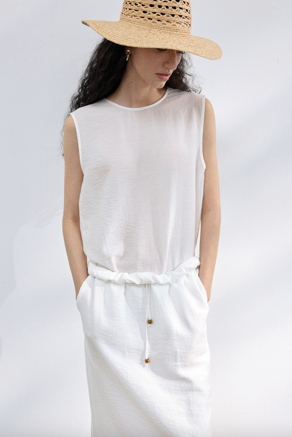 2-Way draped linen-blend top / white