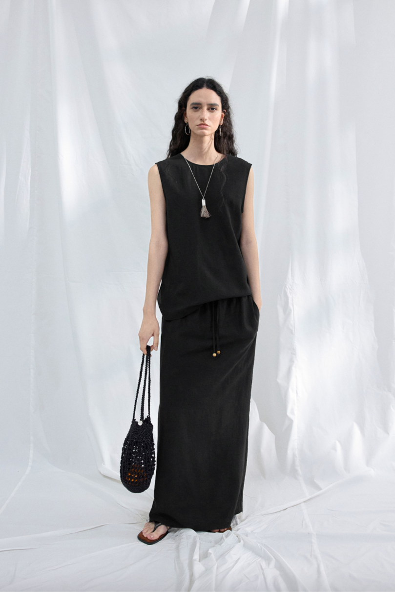 2-Way draped linen-blend top / black