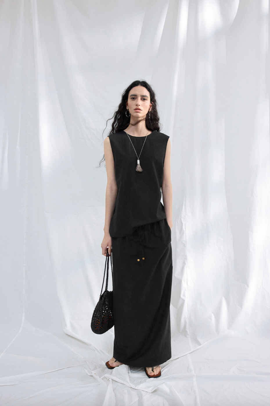 2-Way draped linen-blend top / black