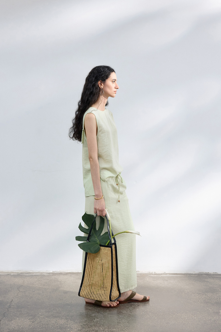 2-Way draped linen-blend top / light green