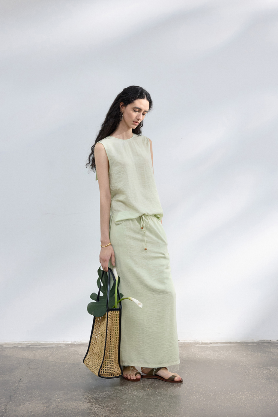 2-Way draped linen-blend top / light green