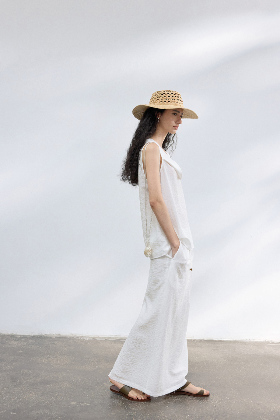 Linen-blend drawstring skirt / white