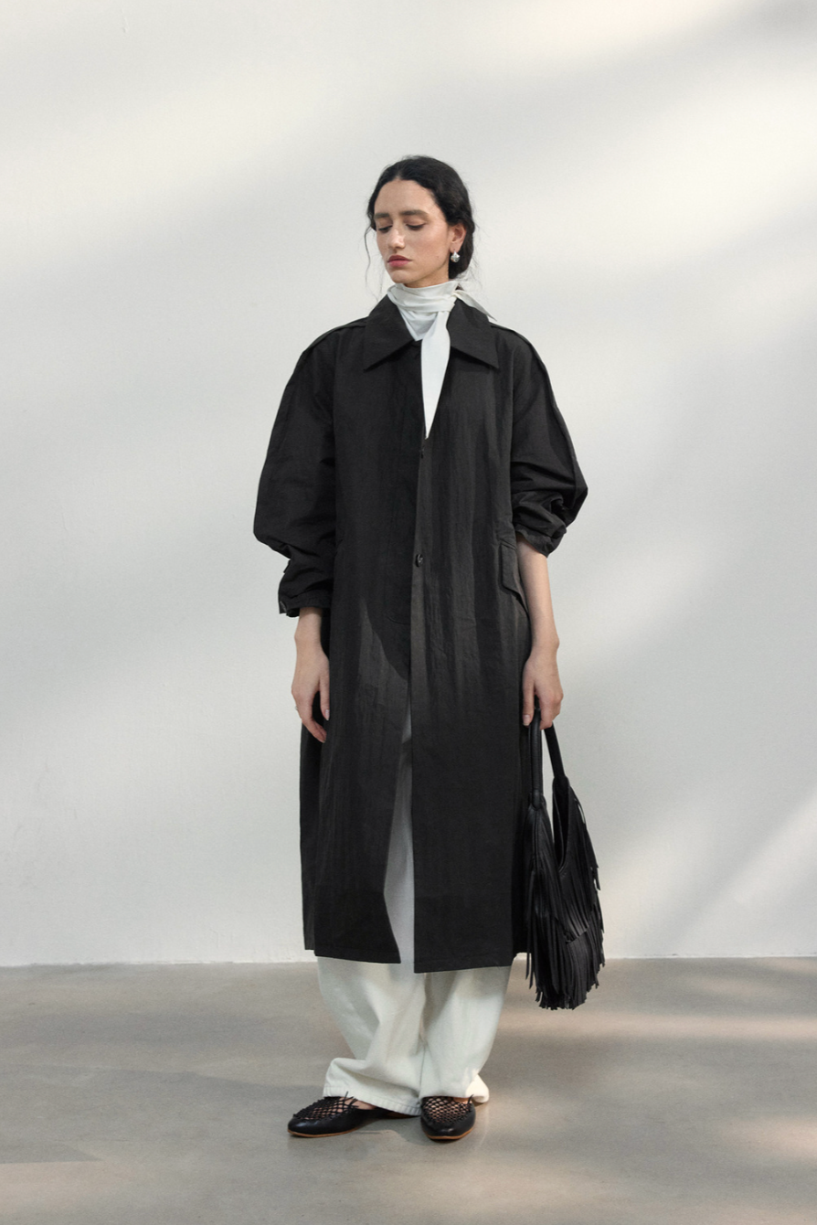 Volume sleeve spring coat / black