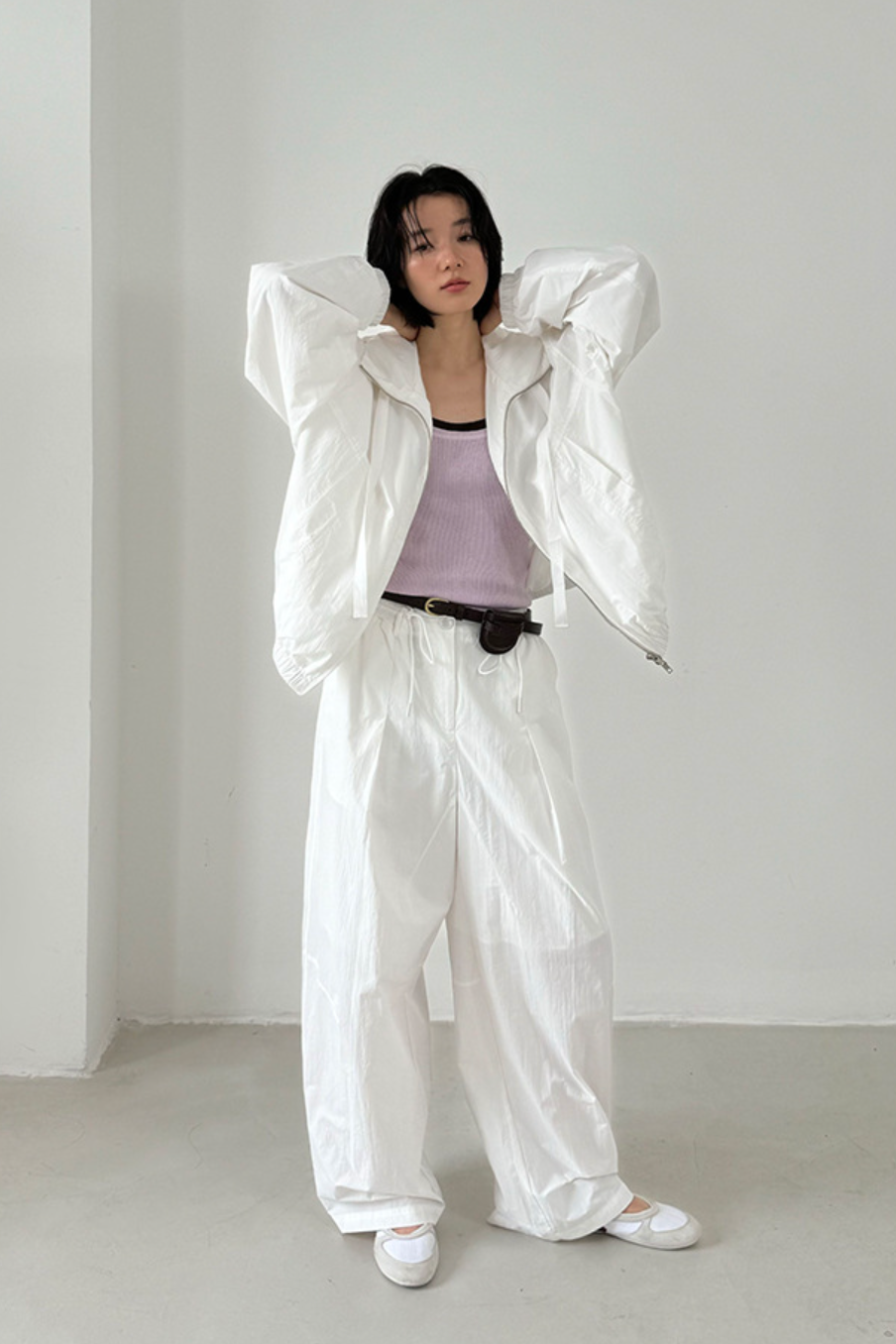 Easy wide track pants / white