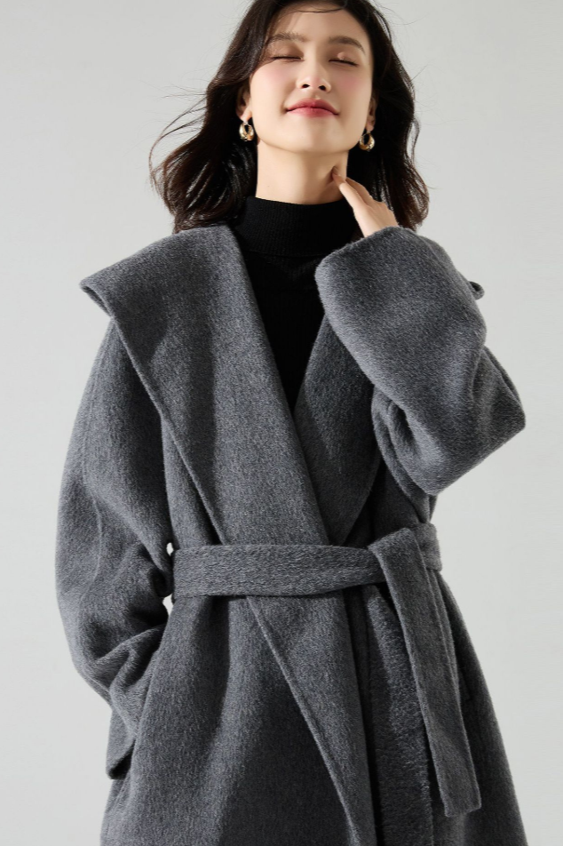 Silk cashmere wool coat with hood / gray