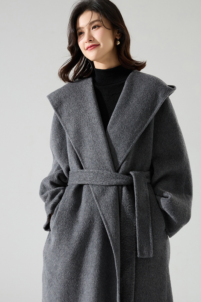 Silk cashmere wool coat with hood / gray