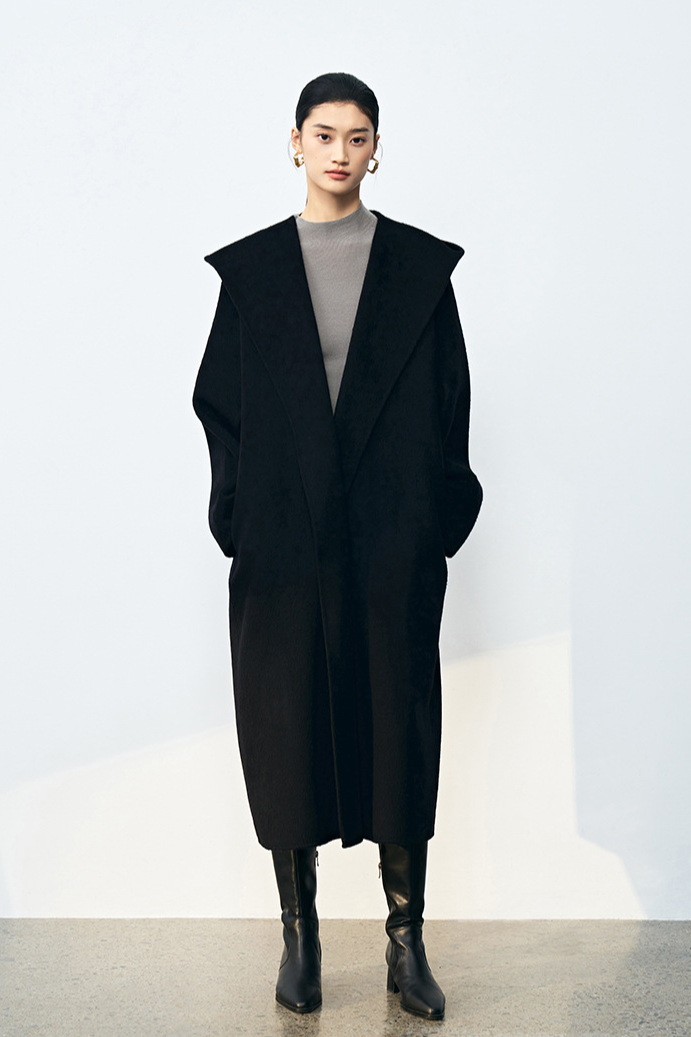 Silk cashmere wool coat with hood / black