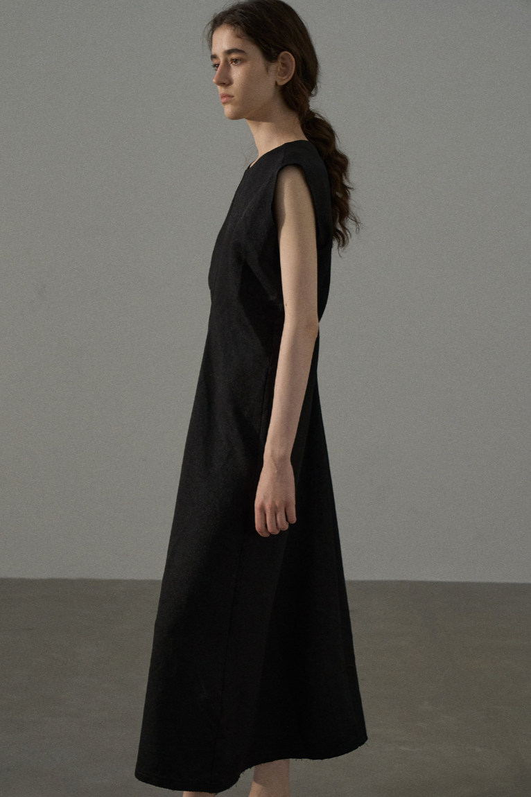 Waist shape raw edge dress / black