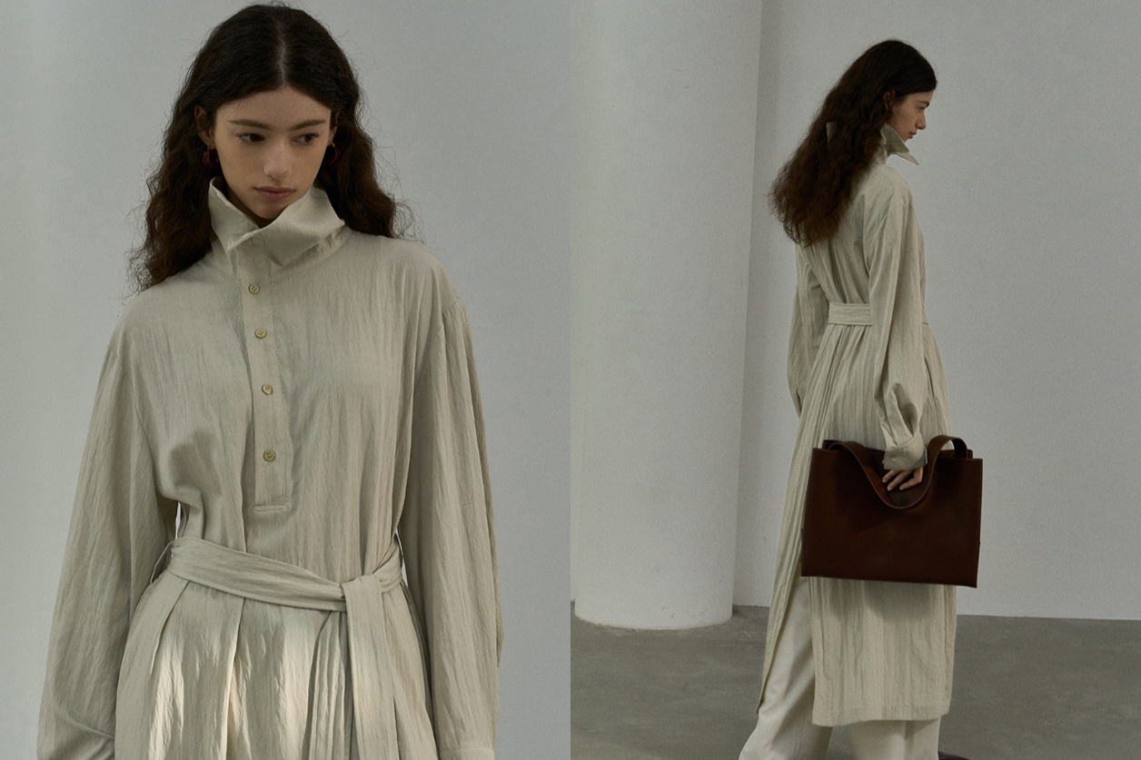 Windbreaker style shirt dress / light beige