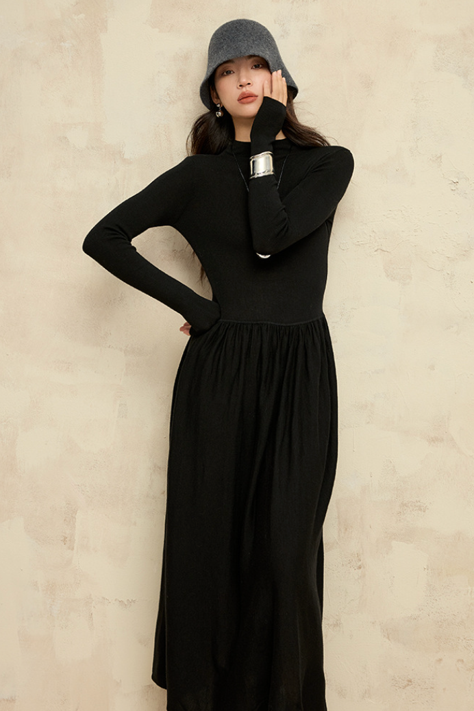 Half turtleneck knit waist dress / black