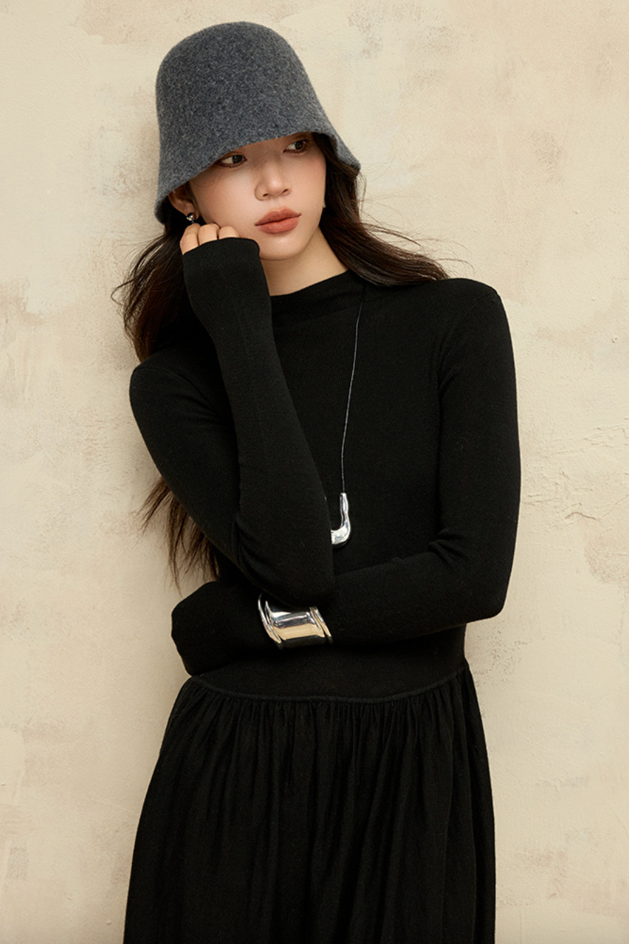 Half turtleneck knit waist dress / black