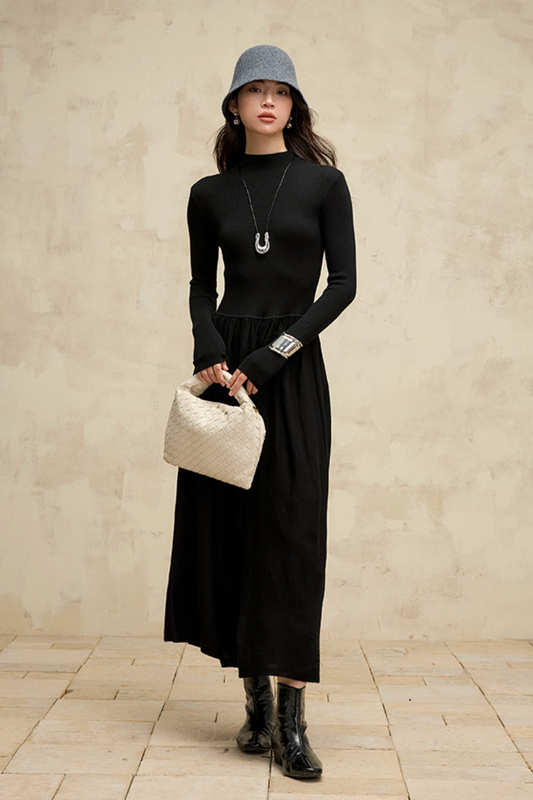 Half turtleneck knit waist dress / black