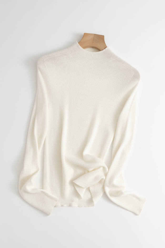 Half turtleneck sparkling knit top / 4 colors