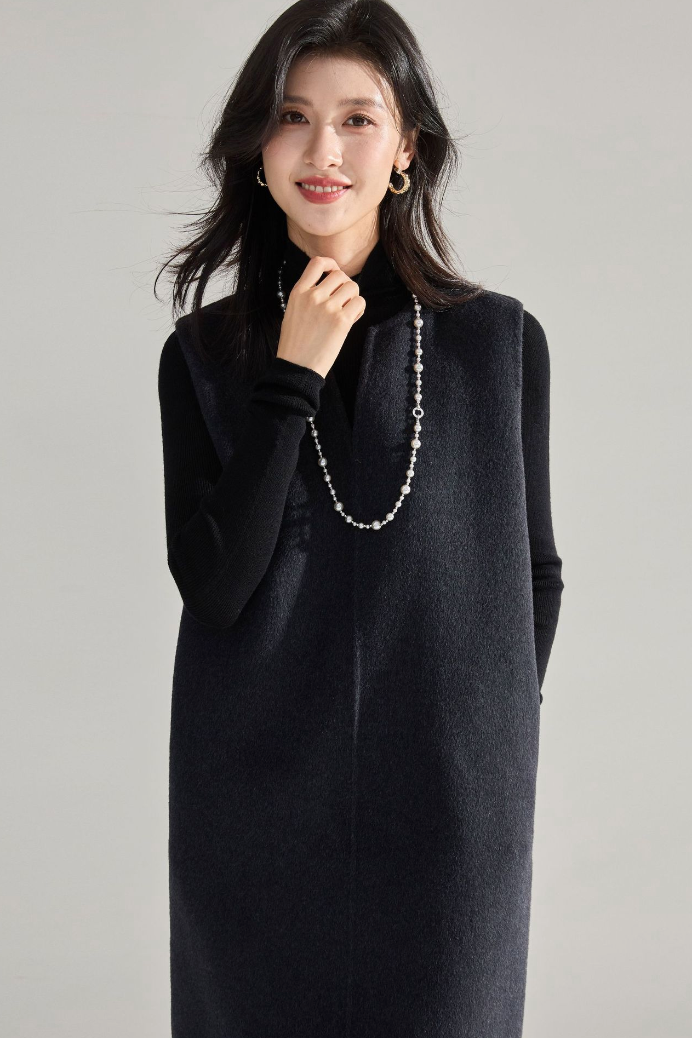 Keyneck wool dress