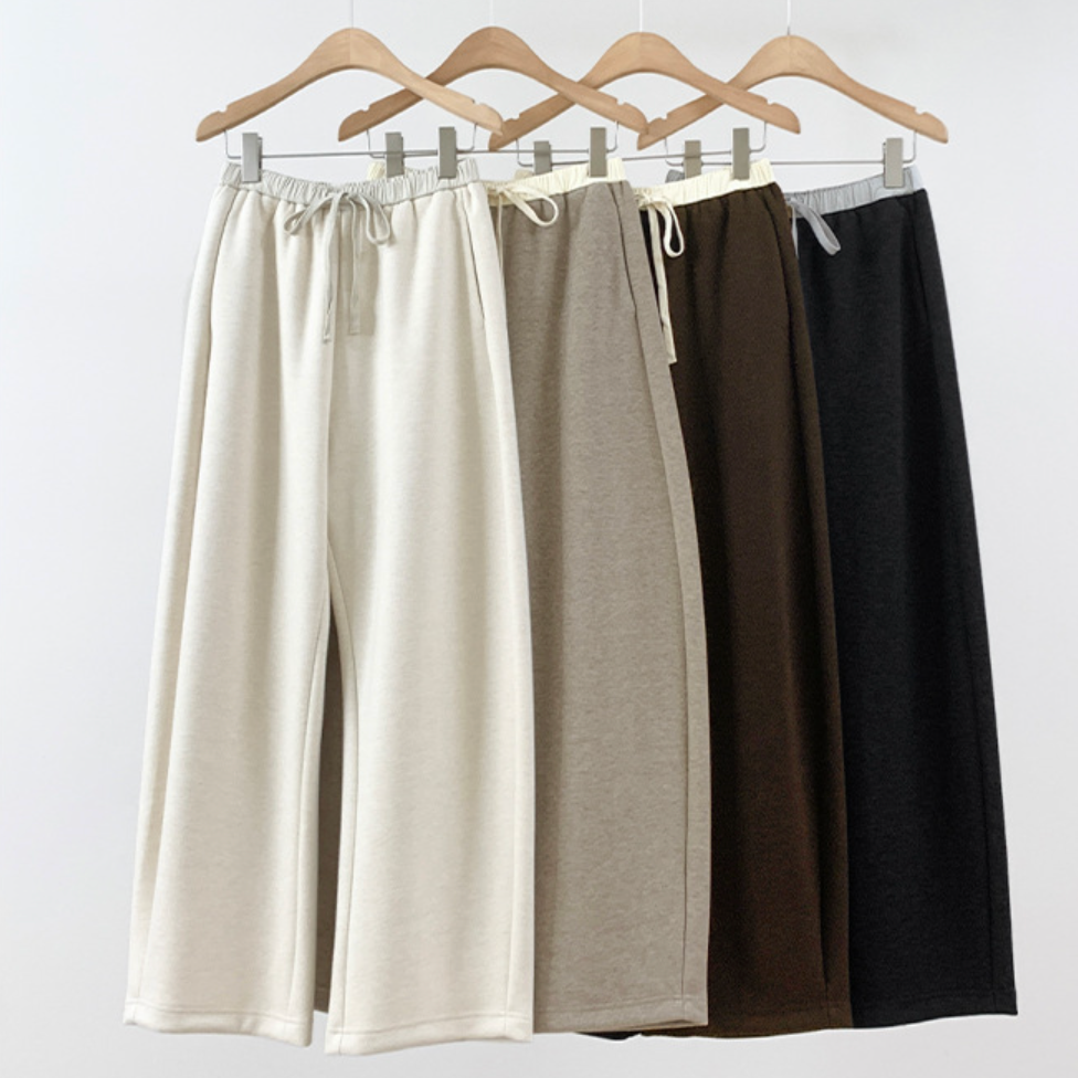 Waist gathered easy pants / white