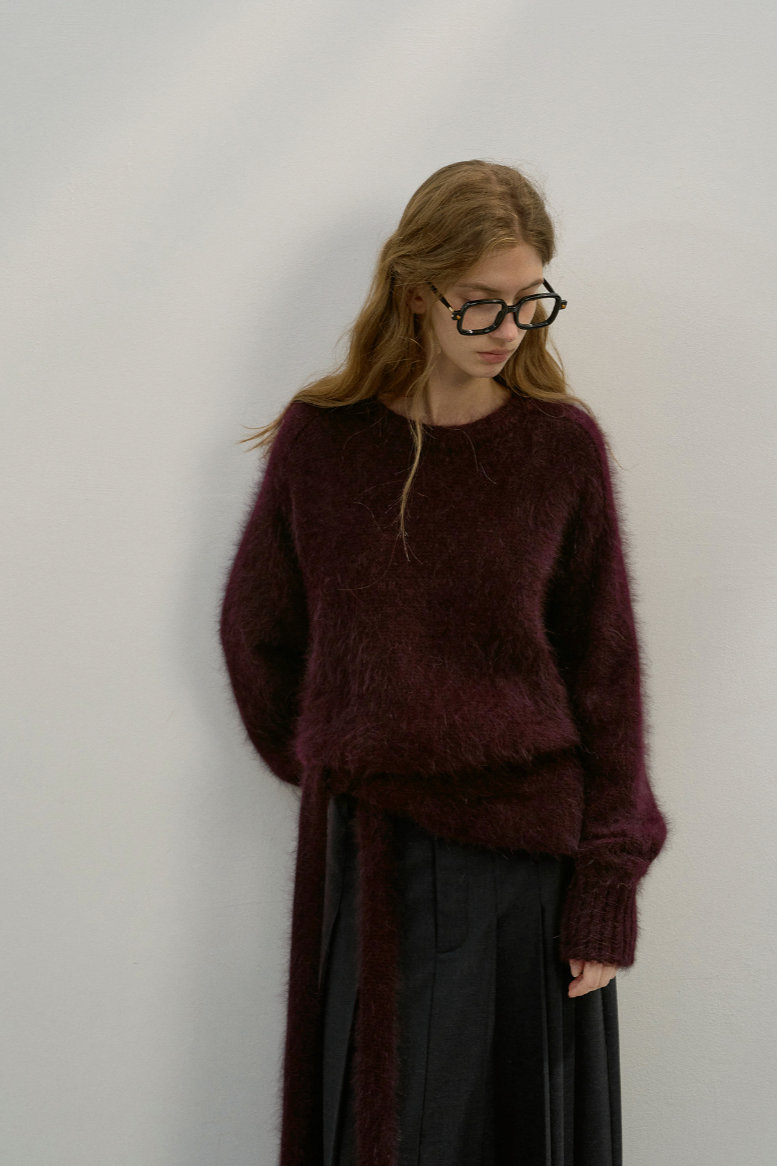 Rabbit fur crew neck knit with scarf / bordeaux