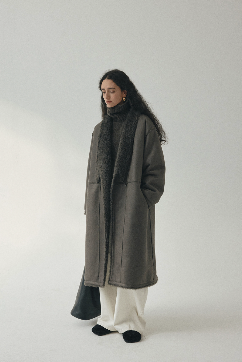 Faux mouton long coat / iron gray