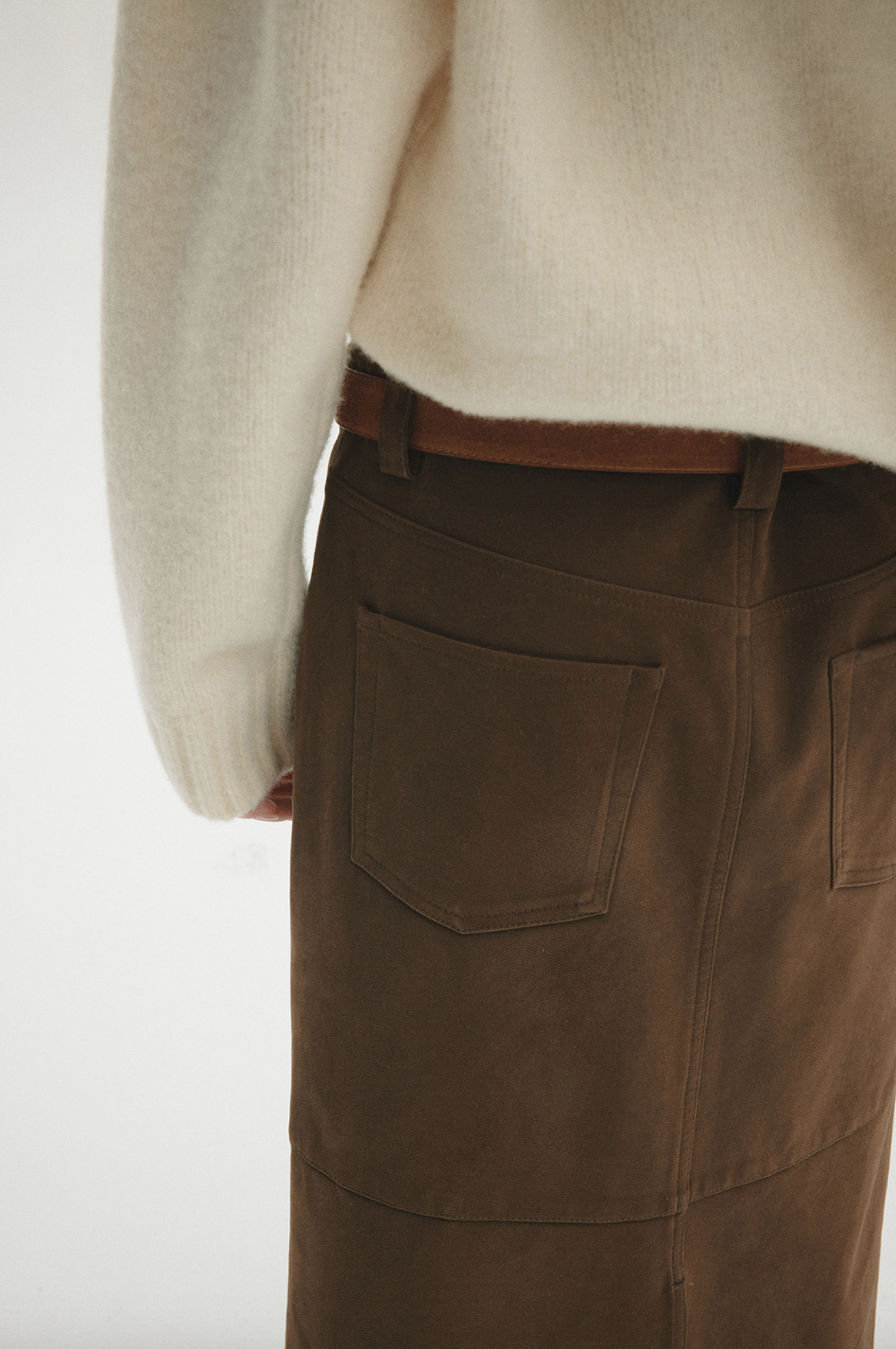 Low rise straight long skirt /  brown