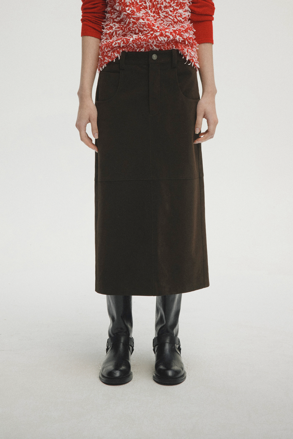 Low rise straight long skirt /  black