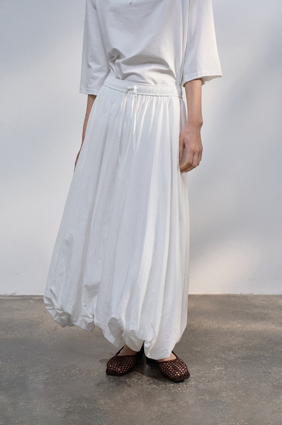 Airy balloon skirt /  white