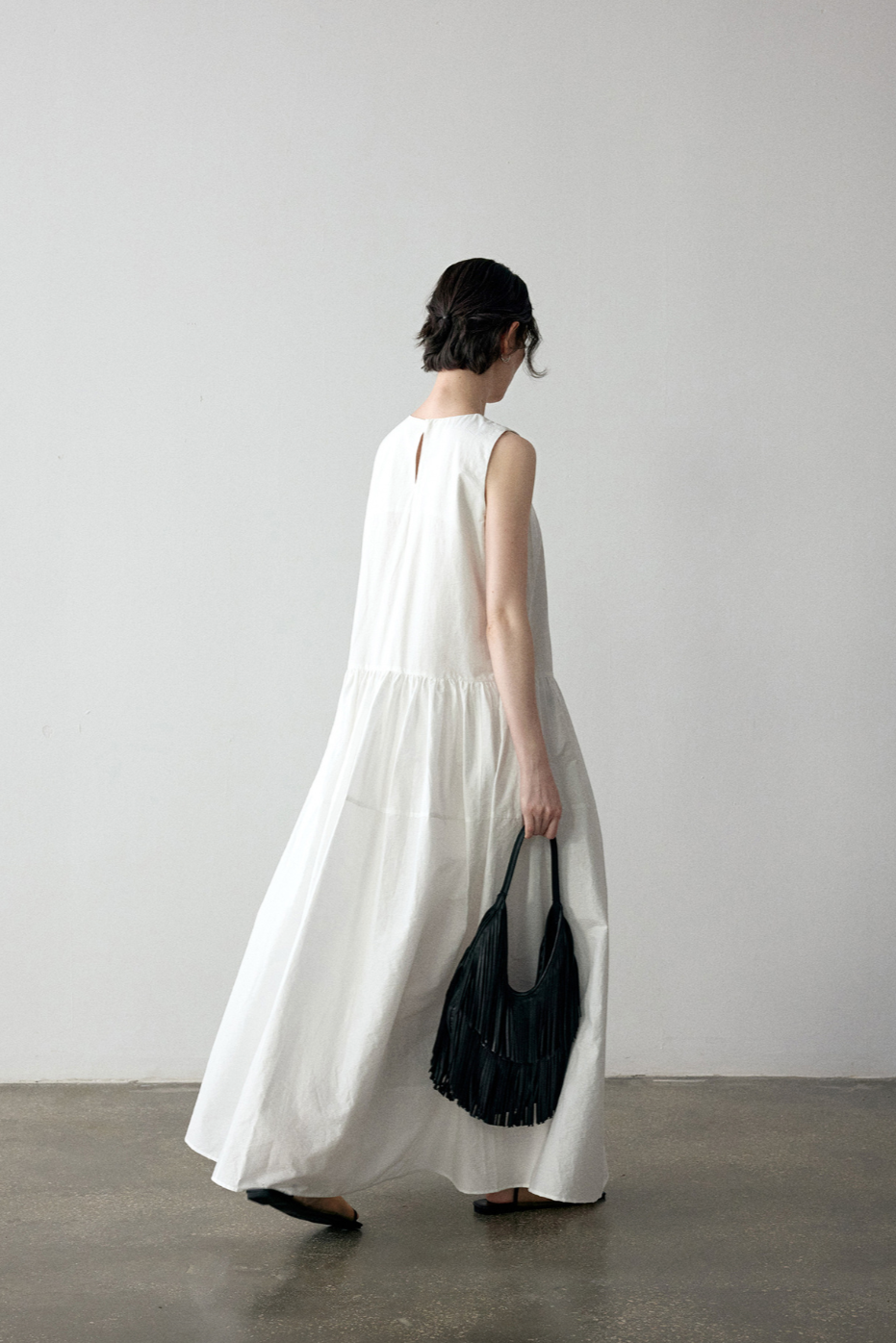 Gathered cotton-linen flare dress / white