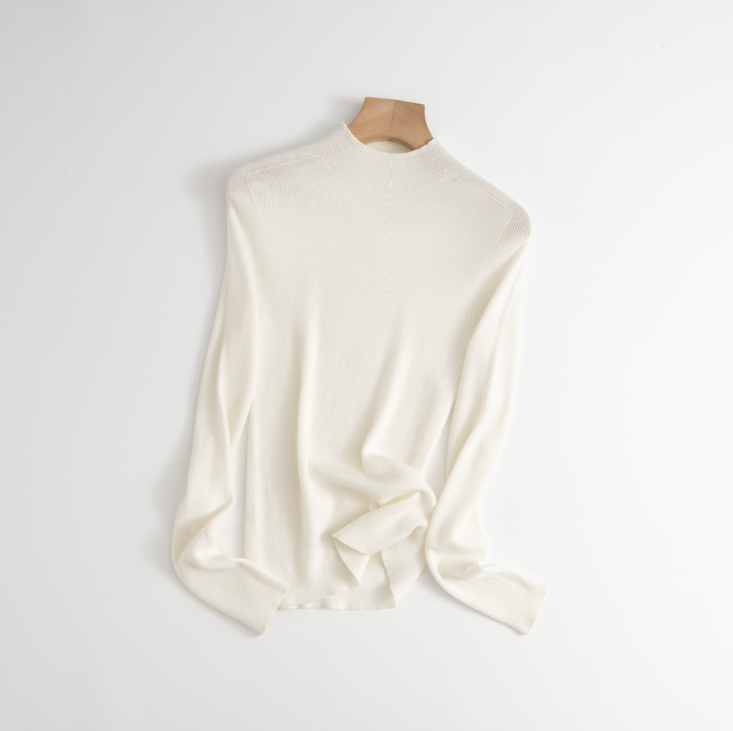 Half turtleneck sparkling knit top / 4 colors