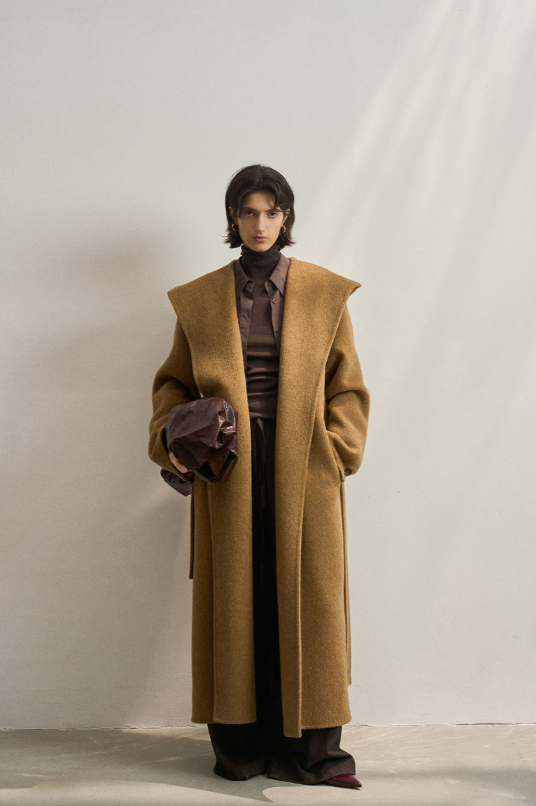 Alpaca blend hoodie long coat / camel