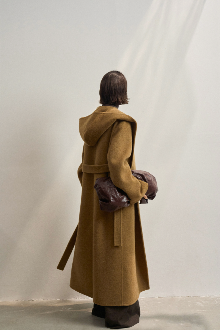 Alpaca blend hoodie long coat / camel