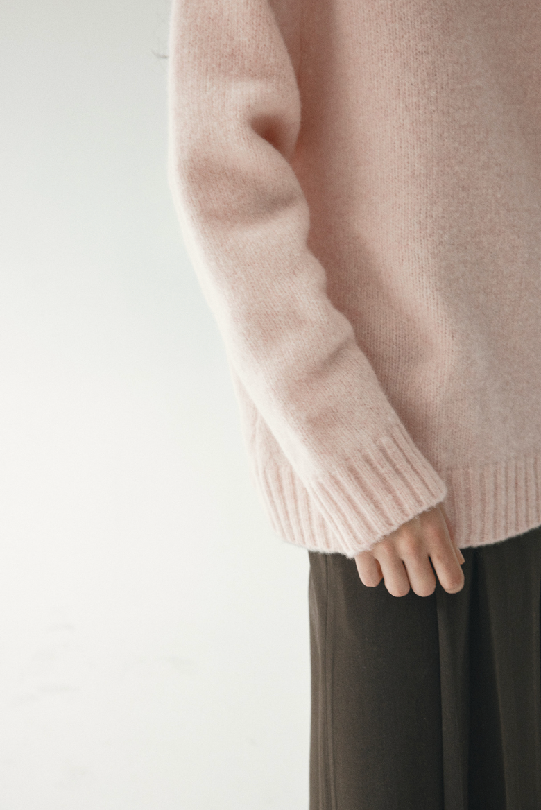 2WAY low gauge high neck knit / pale pink