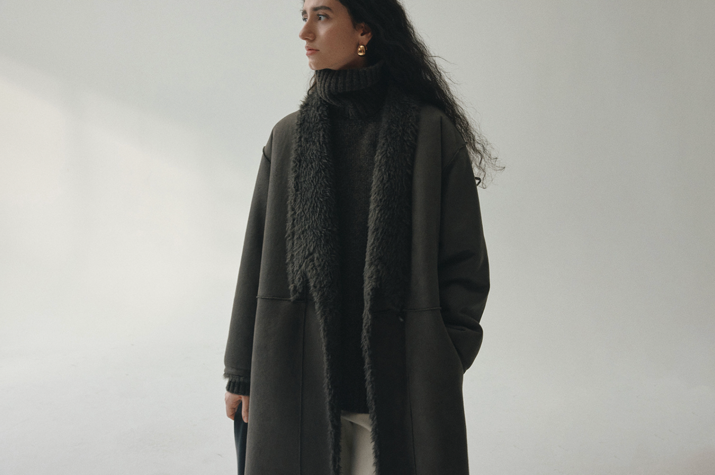 Faux mouton long coat / iron gray