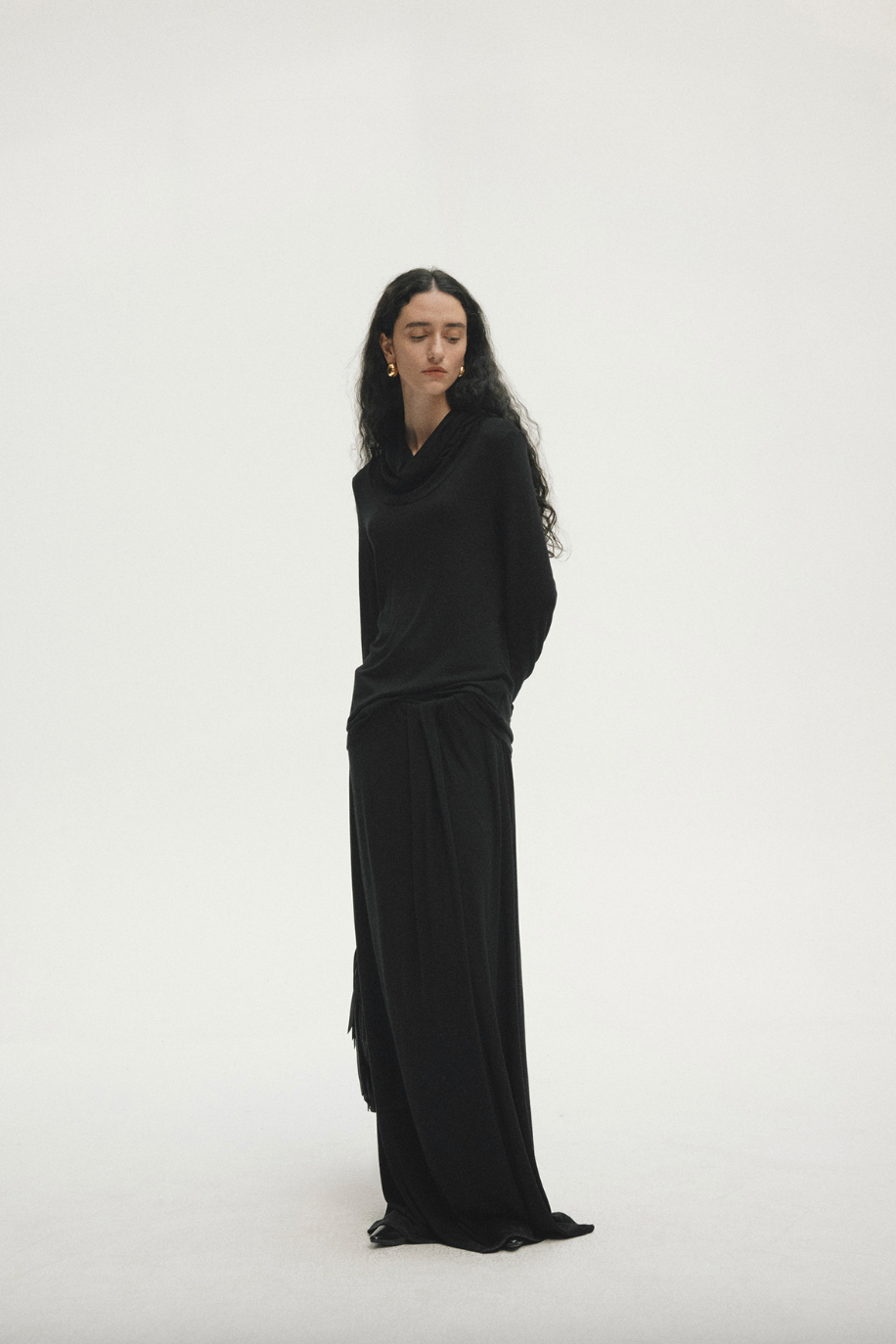 Hooded drape tops / black