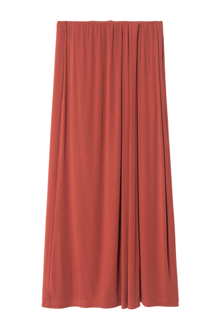 Draped fluid long skirt / red