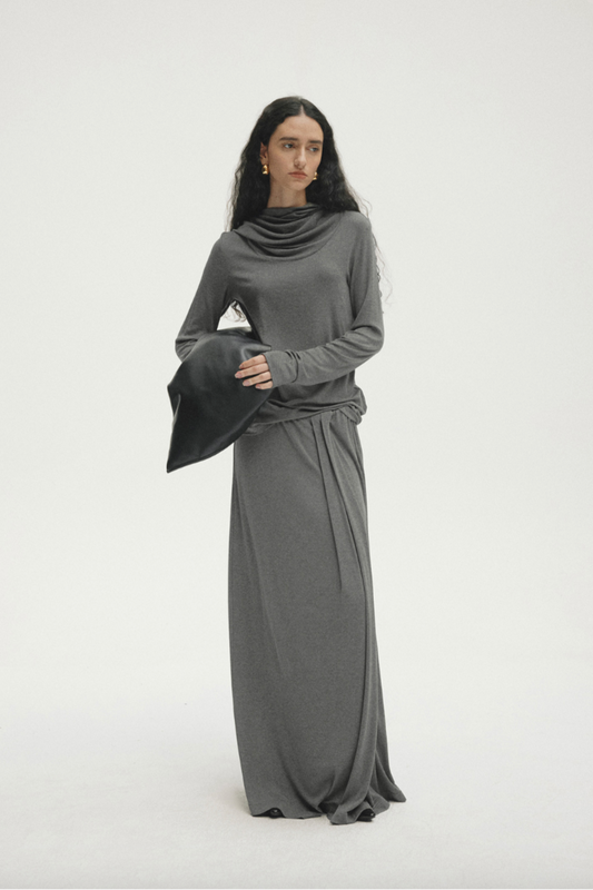 Draped fluid long skirt / gray