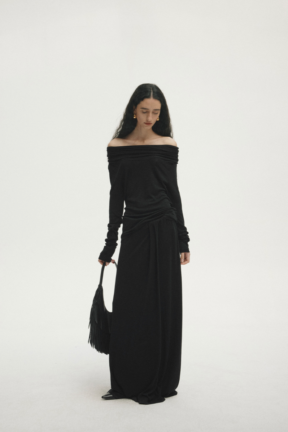 Draped fluid long skirt / black