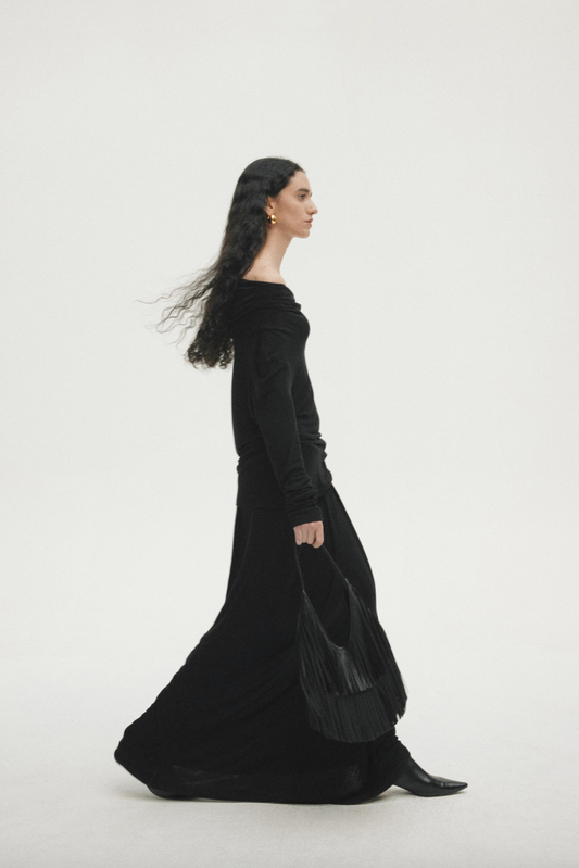 Draped fluid long skirt / black