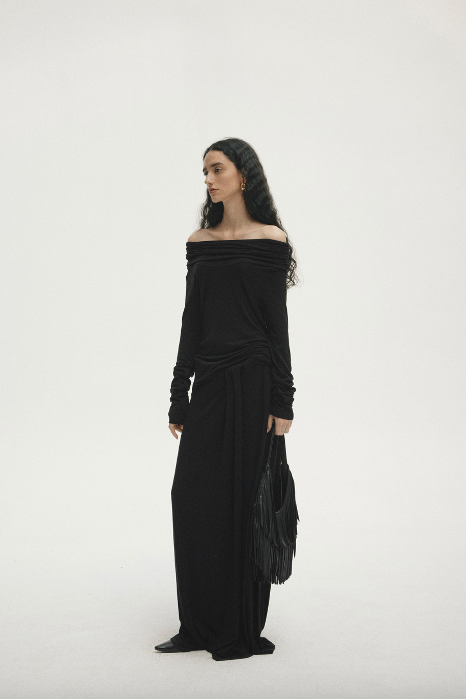 Draped fluid long skirt / black